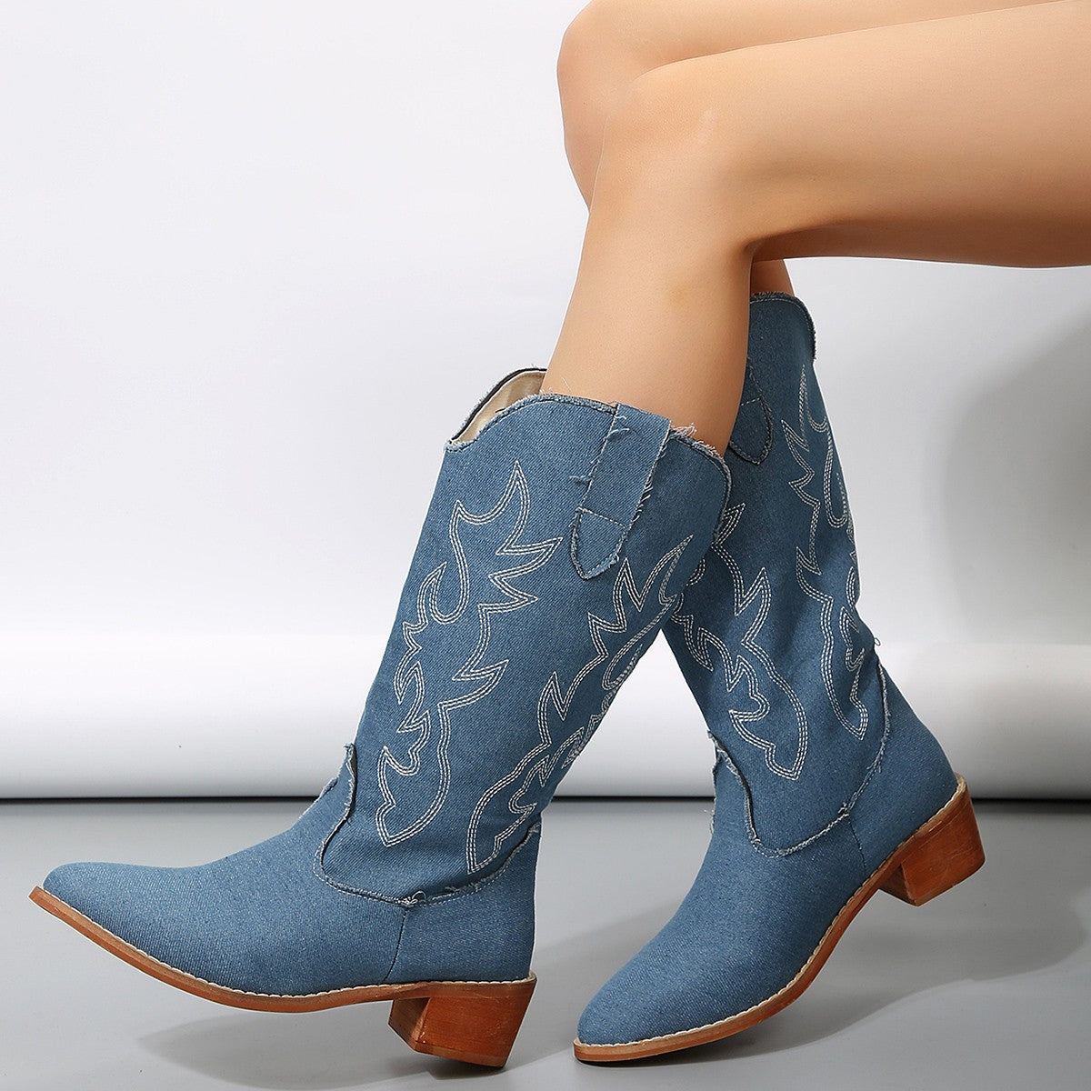 Womens Plus-Size Mid-Calf Western Boots