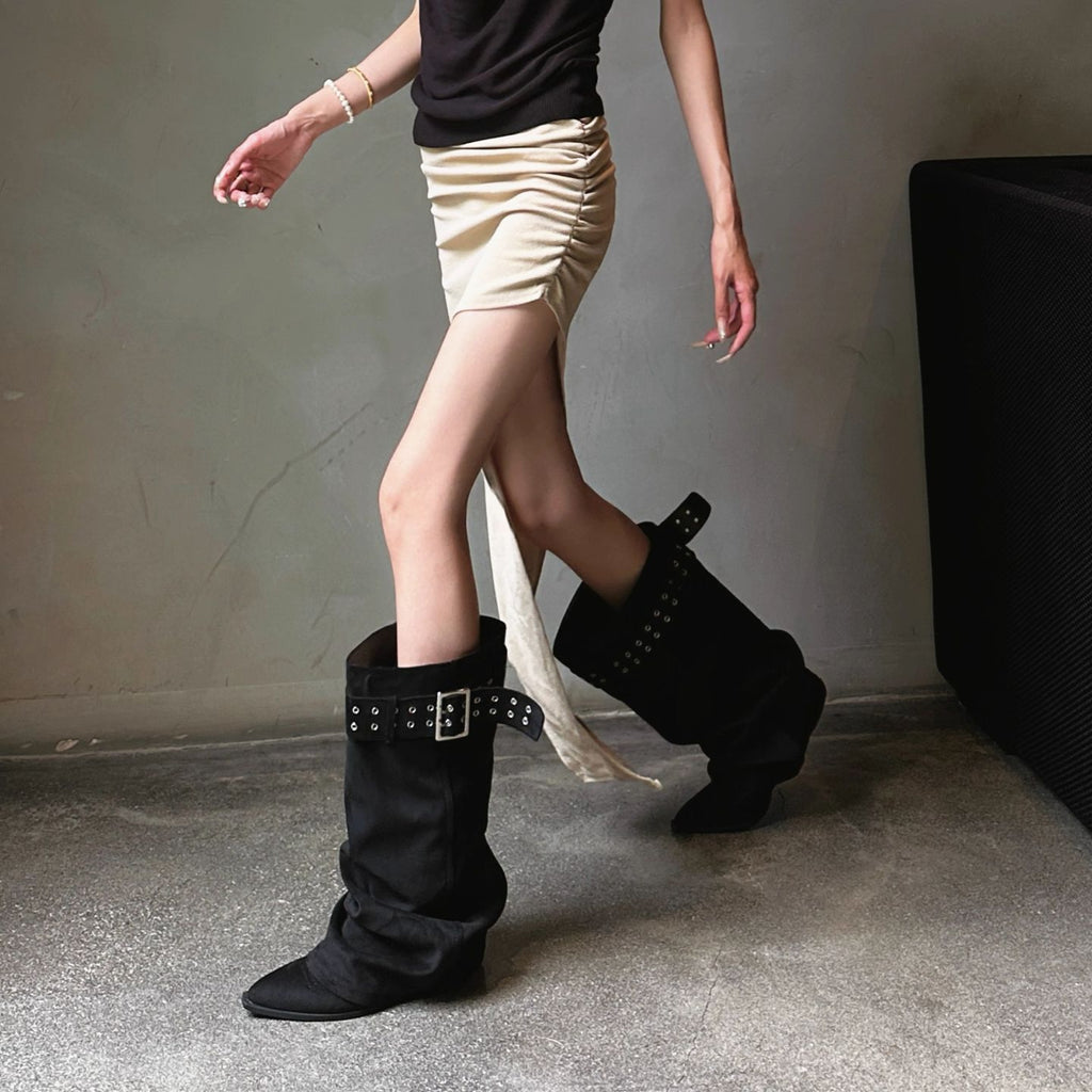 Womens Black Knee-High Pointed-Toe High-Heel Western Boots