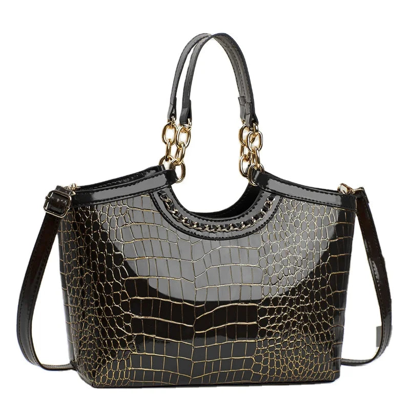 Versatile Fashionable Casual Retro New Minimalist Elegant and Elegant Large Capacity Women's Shoulder Bag