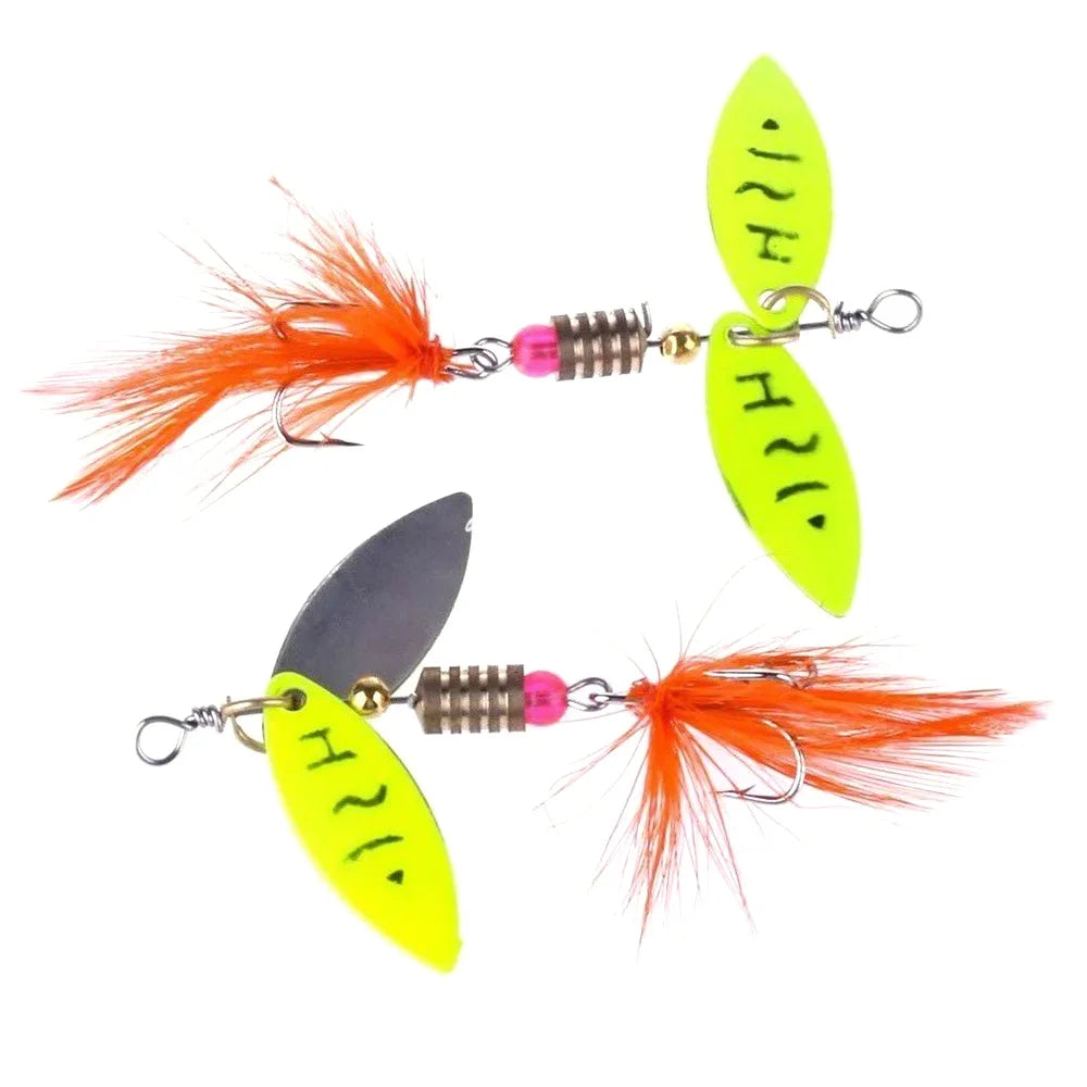 5g Spinnerbait Metal Fishing Lure Artificial Bait Fishing Tackle Feather Hook Spoon Bait with Bright Color
