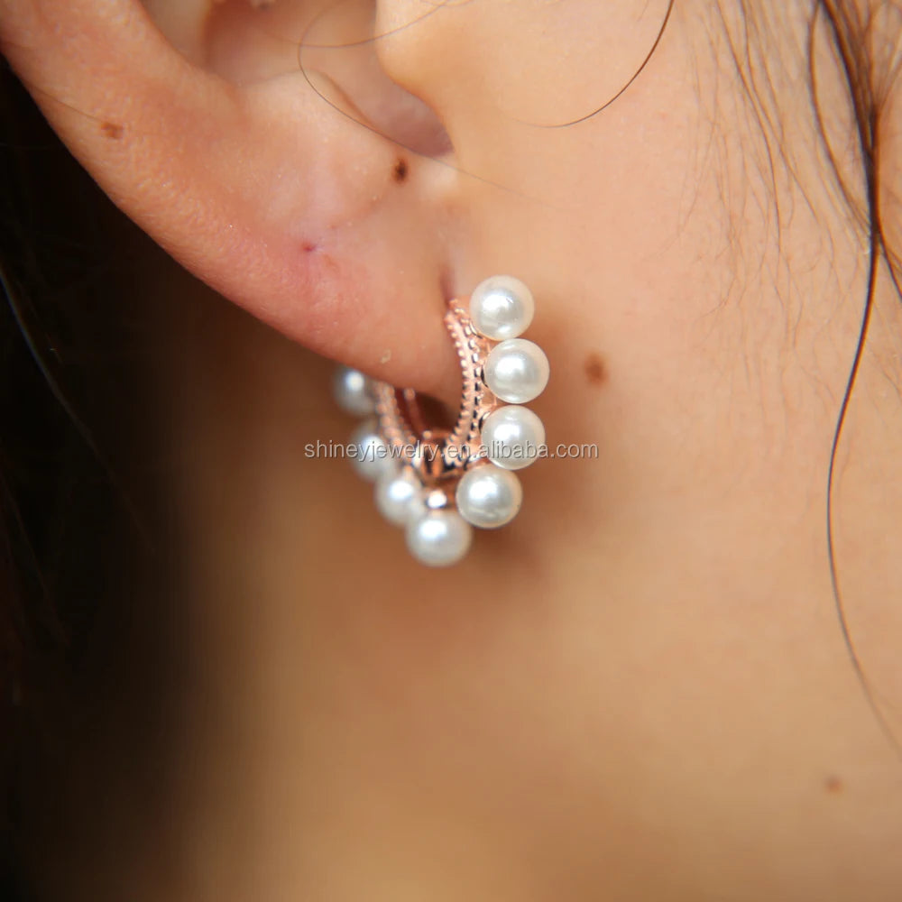 2023 Fashion Factory Customize 925 Sterling Silver Gold Plated Sea Fresh Pearl Huggie Hoop Earring