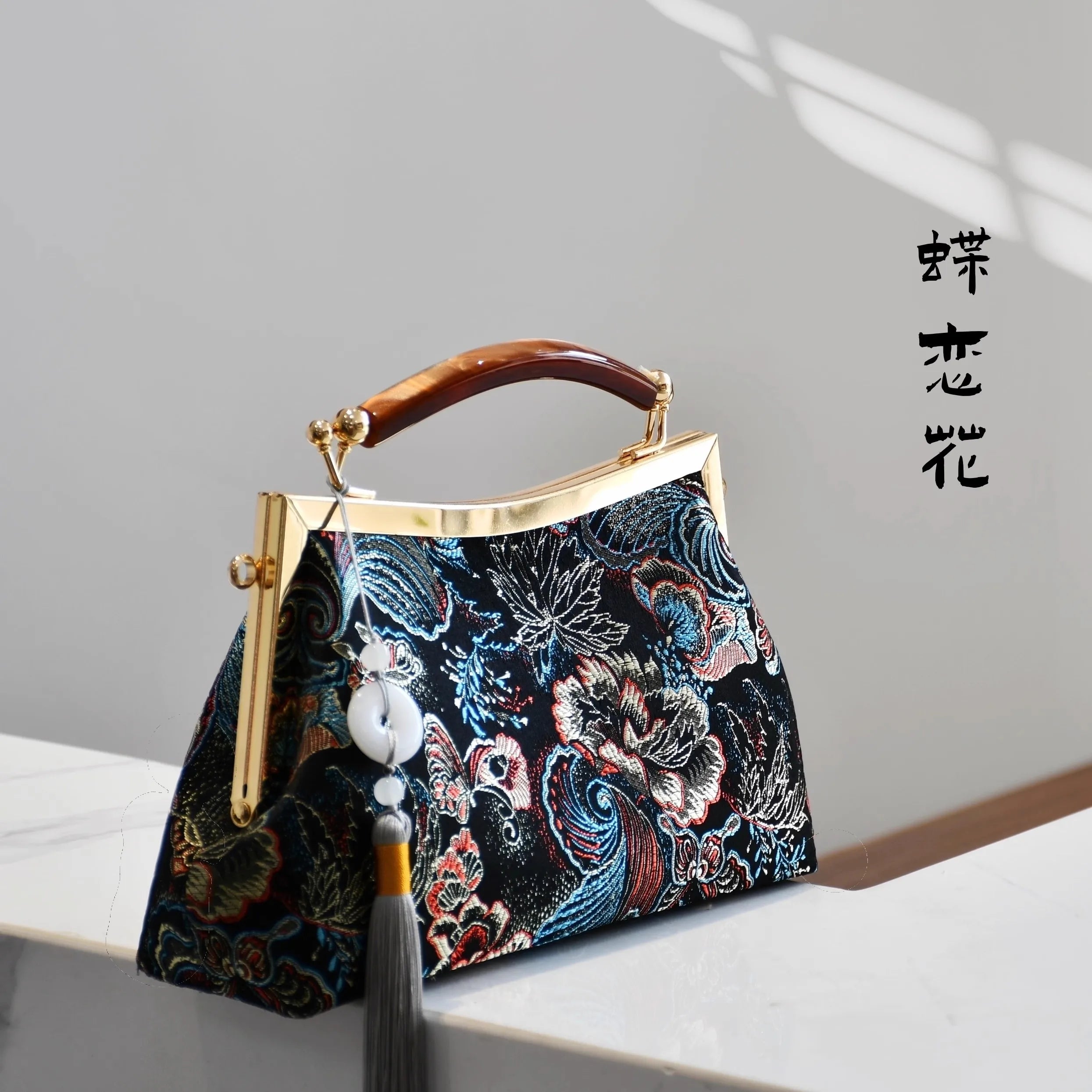 Classic Chocolate Top Handle Europe America Bag Chinese Bags Fringe Tassel Style Vintage Women Bag Chain Strap Women's Handbags
