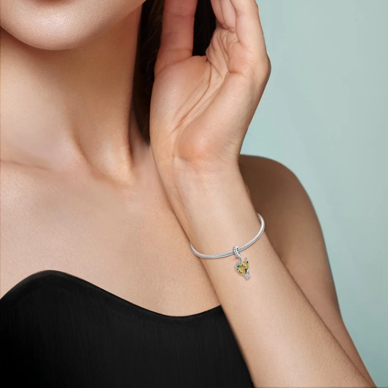 New In 925 Sterling Silver Golden Sunflower Lucky Stars Charm Fit Original Bracelet Necklace Sun Moon Diamond Charm Jewelry DIY