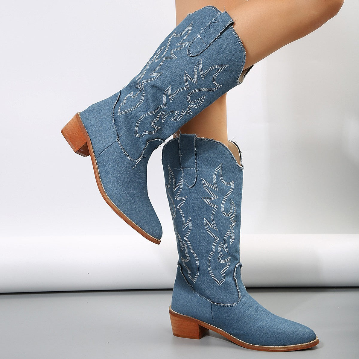 Womens Plus-Size Mid-Calf Western Boots